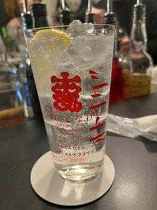嚔