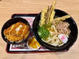 資さんうどん 成田店