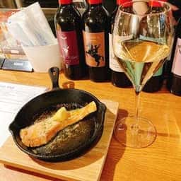 立ち飲みバル エルマーナ