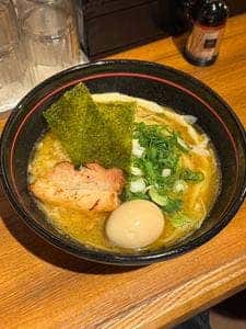 鶏白湯&煮干しラーメン ハレルヤ
