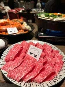 すき焼き ズワイガニ・タラバガニ食べ放題 和牛とカニ 三条河原町店