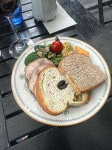 ミルクホール