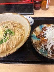 金月そば 那覇店