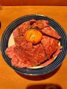食堂ミートル