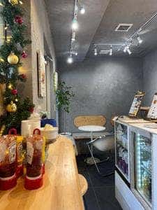A DECOR LIFE cafe
