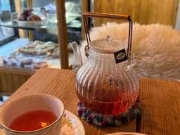 おやつのお店 秘密のぬけあな