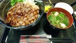 米沢牛の案山子