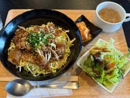 焼肉 銭谷商店