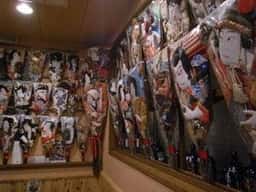 荒井屋へその店