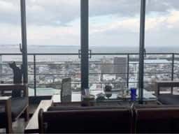 海の見える丘のアトリエ