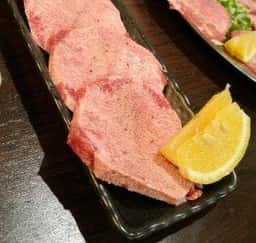 炭火焼肉 縁