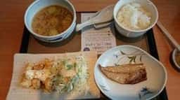 やよい軒 甲府昭和店