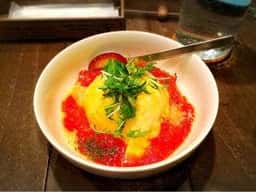 アコースティックブックカフェバーバイ