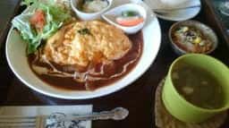 カフェニコニコドウ