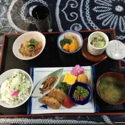 久恵風穴の里 ごもくめし