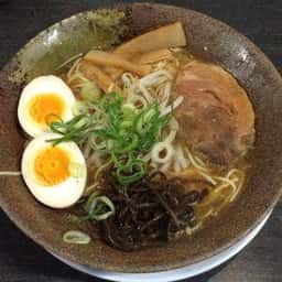 ラーメン かなだ屋