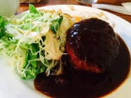綴 室町別館