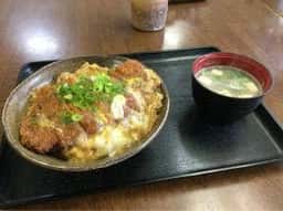 食堂 山男