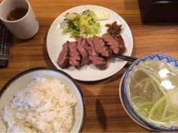 牛たん炭焼 利久 泉中央店