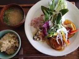 川辺の四季