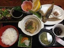 お食事処 味徳