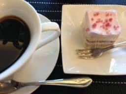 花月堂 Dininng Stage Cafe 月の座