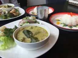 カフェ ナーラック