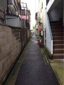 路地裏食べ歩き 市場バル