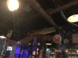 Cafe bar samasama