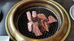 とがし肉家 鶴岡店