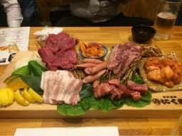 焼肉酒場 にくまる