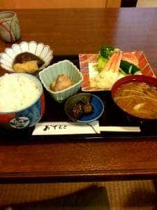 鮨司割烹 豊しま