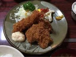 とんかつと焼肉の店 やまと
