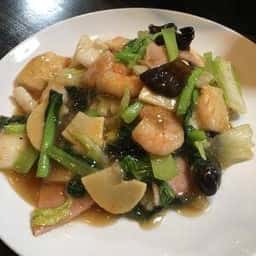 四川坦々麺長尾 chilldining