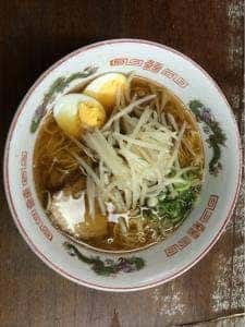 あづまやらーめん