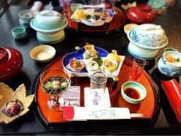 よもぎひら温泉 花の宿 よもやま館