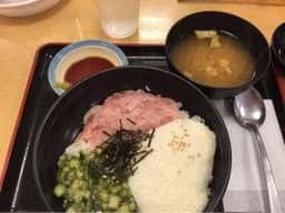 松屋 西中島店
