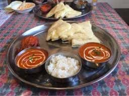 インド・タイ料理 サプナ