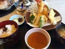 磯料理 旅館 やまに