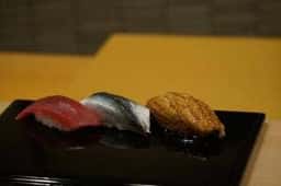 銀座 すきやばし次郎