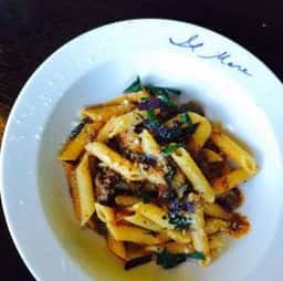 Italian restaurant Il Mare