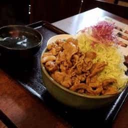 焼肉 エスカーラ