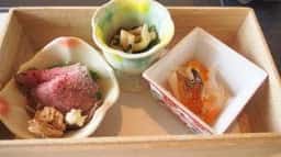 梅の花 神戸元町店