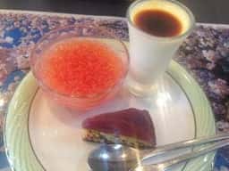 カレーショップ 花ライブラリー