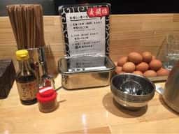 蕎麦とラー油で幸なった。