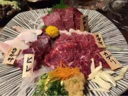 舌屯