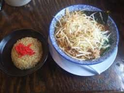 中華そば 満月 豊栄店