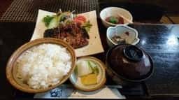 囲炉裏料理 与一