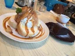 イズモ カフェ&レストラン ザ・キッチン