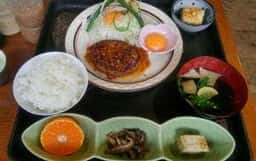 草木塔